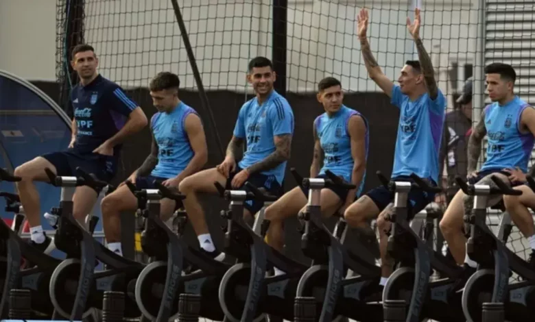 La Selección argentina se entrenó con la mira puesta en el cruce frente a Croacia: los "tocados" y suspendidos