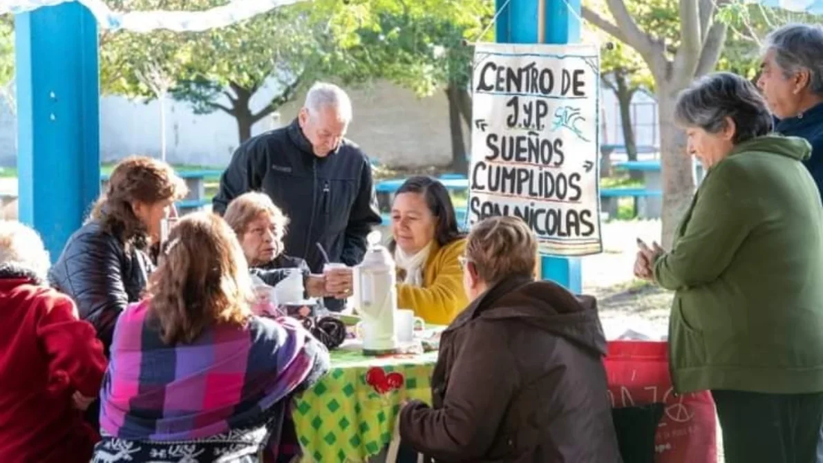 Peña en el camping de ASIMRA reúne a jubilados y pensionados